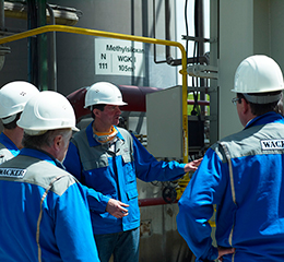 To save energy, the facility heads and energy managers work together closely. (Foto)