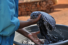 Hand washing in India (Foto)