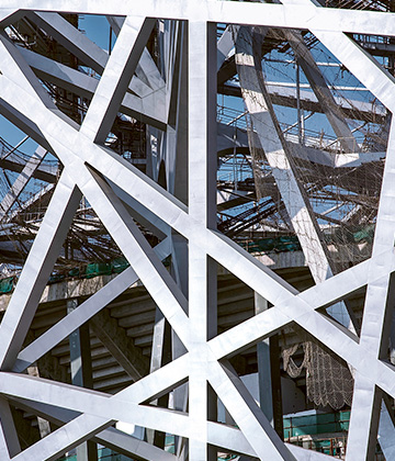 Unconventional stadium architecture: the “Bird’s Nest” in Beijing (photo)