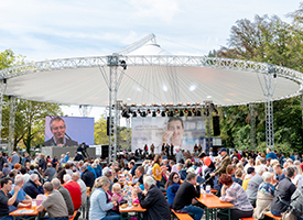 Open house at Burghausen (photo)