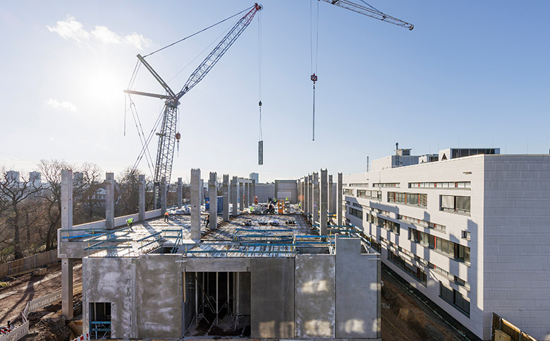 Construction site at the Halle location (Photo)