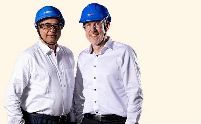 Soumitra Mukherjee and Dr. Sascha Büchel head the silicone joint venture run by WACKER and Metroark in India. (Photo)